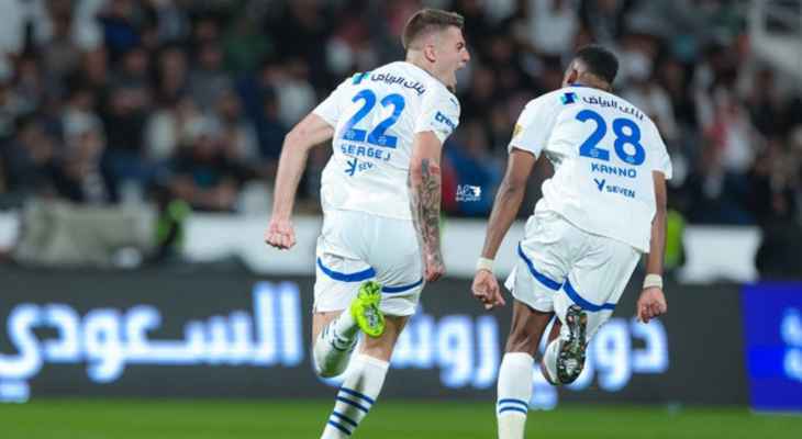 دوري روشن السعودي: سافيتش يقود الهلال إلى تخطي عقبة الشباب