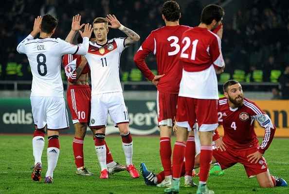 المانيا تستعيد ذاكرة الانتصارات وايرلندا تفرض التعادل وفوز البرتغال‏ 