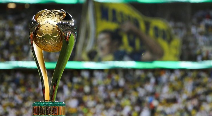 النصر يرفع كأس السوبر السعودي للمرة الأولى بتاريخه