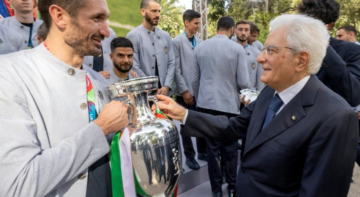 المنتخب الايطالي يكرم من رئيس البلاد بعد الفوز بيورو 2020