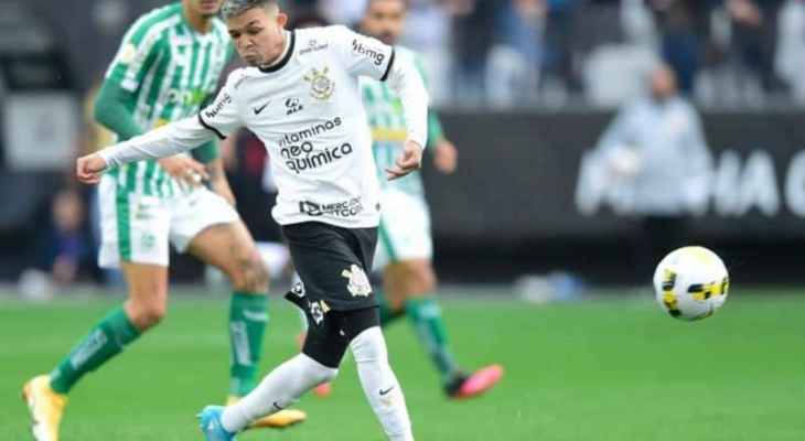 الدوري البرازيلي: التعادل يحسم نتيجة المواجهة بين جوفينتود وكورينثيانز