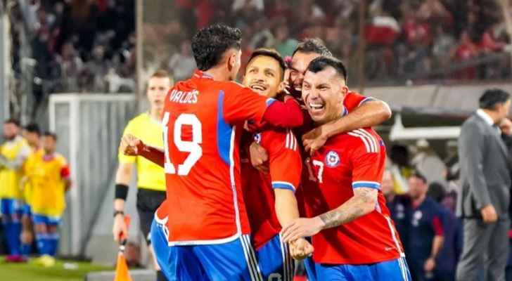 التشيلي يفوز ودياً على البارغواي في مباراة شهدت خمسة اهداف