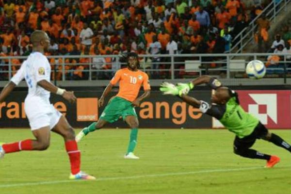 الفرنسي هيرفي رينار يستقيل من تدريب منتخب ساحل العاج