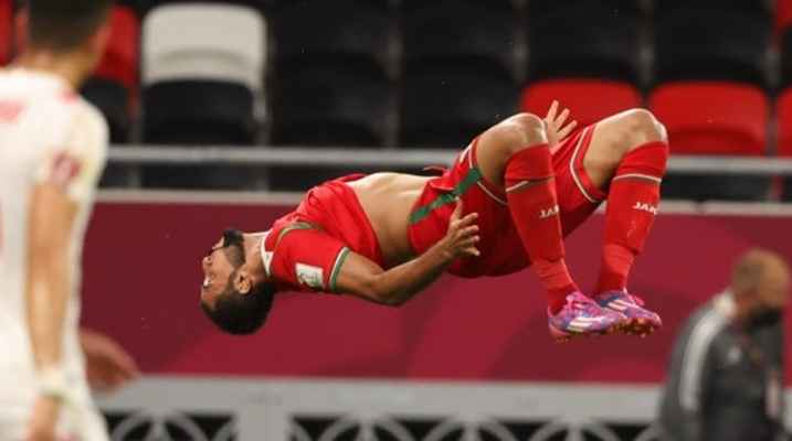 كأس العرب: عمان تقهر البحرين بثلاثية وترافق المنتخب القطري المتألق الى دور ربع النهائي