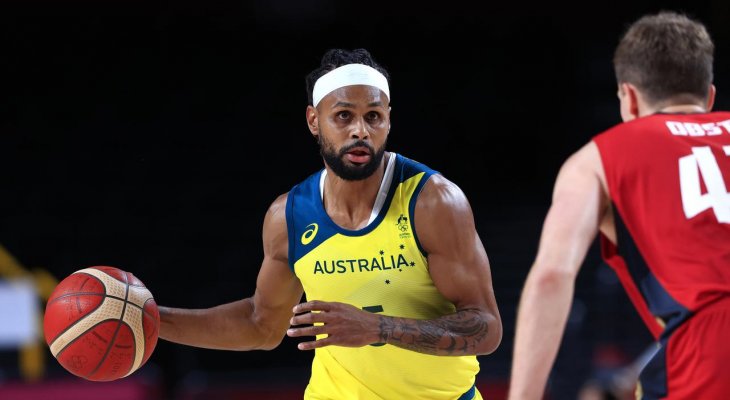 منتخب استراليا لكرة السلة يتصدر المجموعة الثانية في طوكيو 2020