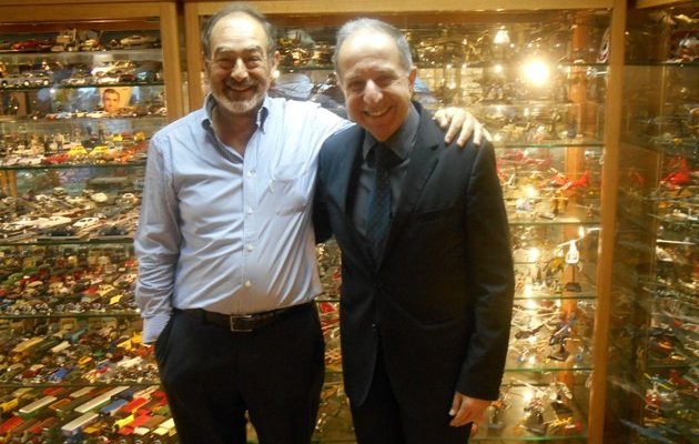 رئيس اللجنة الأولمبية اللبنانية زار المتحف الرياضي لنبيل كرم