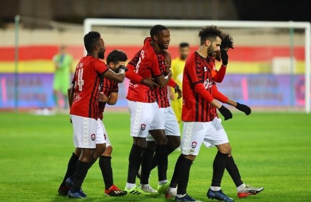 الدوري السعودي: الرائد يتخطى الحزم بعد مباراة مجنونة