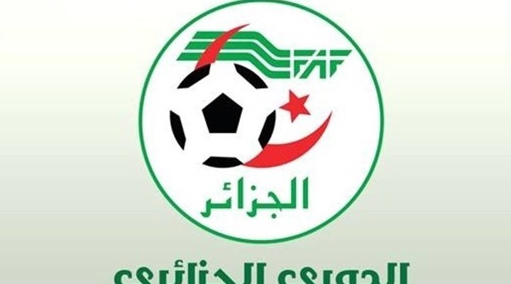 اتحاد الجزائر يستهل حملة الدفاع عن لقبه بالفوز على وفاق سطيف