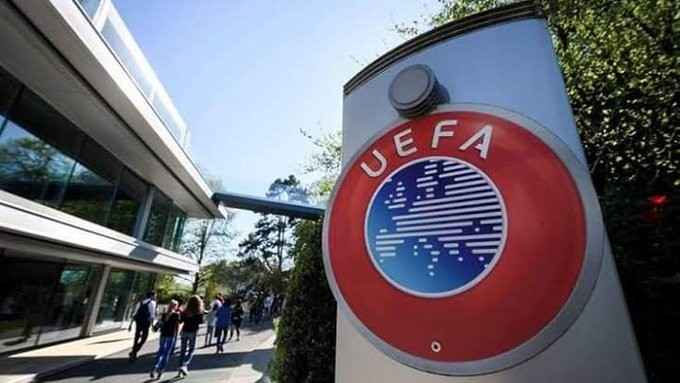 الاتحاد الاوروبي يسمح بعودة الجماهير لمباريات دوري الابطال