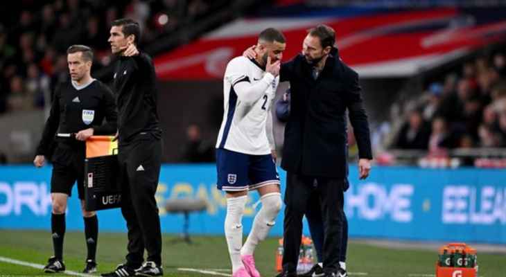 اصابة ووكر تصيب السيتي بالقلق قبل موقعة ريال مدريد