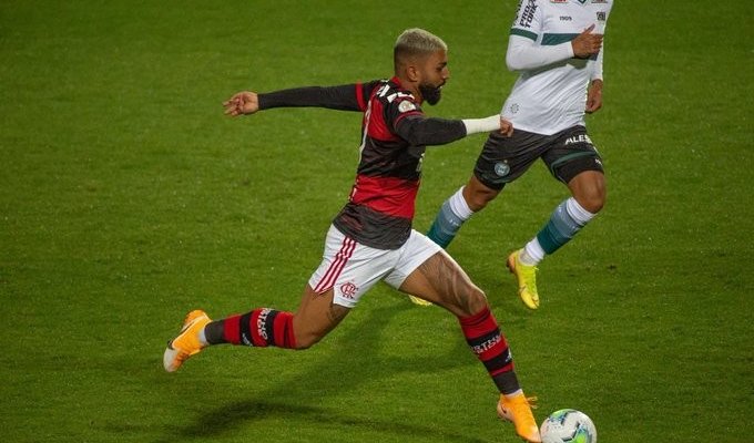 الدوري البرازيلي: فلامنغو يحقق الانتصار الاول