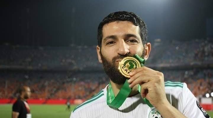 الجزائر تهزم بنين وديا في مباراة وداع رفيق حليش