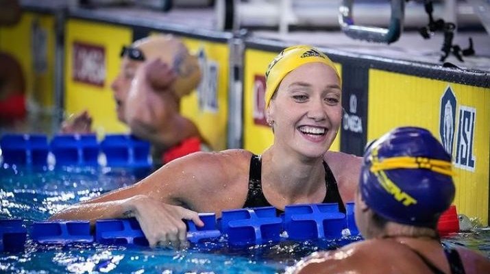 ويلسون السباحة الحائزة على الميدالية الذهبية الاولمبية تدخل المستشفى بسبب كورونا