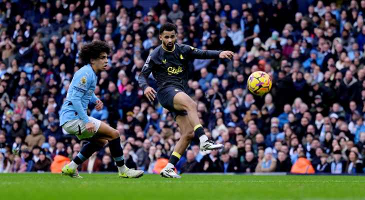 الدوري الانكليزي الممتاز: مانشستر سيتي يتعثر للمرة العاشرة بتعادل جديد امام ايفرتون