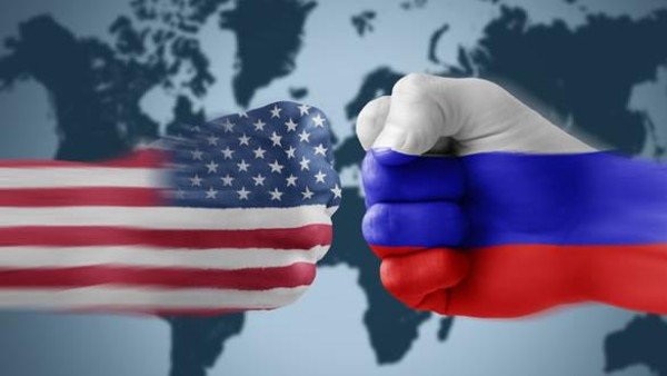 فريق مصارعة روسي يدفع ثمن الصراع السياسي بين روسيا واميركا