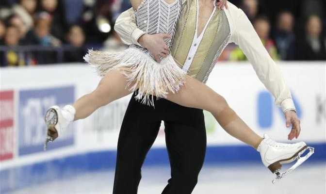روسيا تحرز برونزية بطولة العالم للتزحلق الفني الزوجي