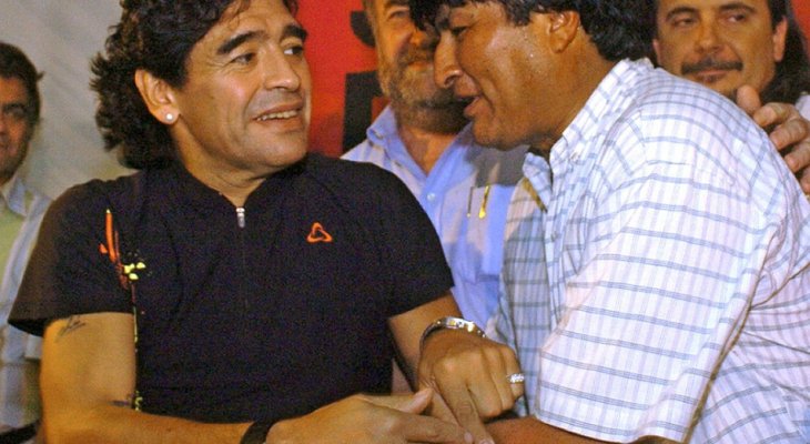 مارادونا يقدم الدعم الكامل لموراليس 