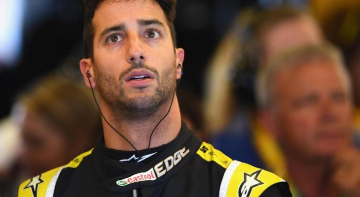 رينو تنتقد سائقها ريكياردو بعد حادثه في استراليا