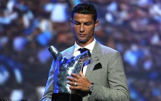 رونالدو يتحدث عن خياراته في جائزة افضل لاعب في اوروبا 