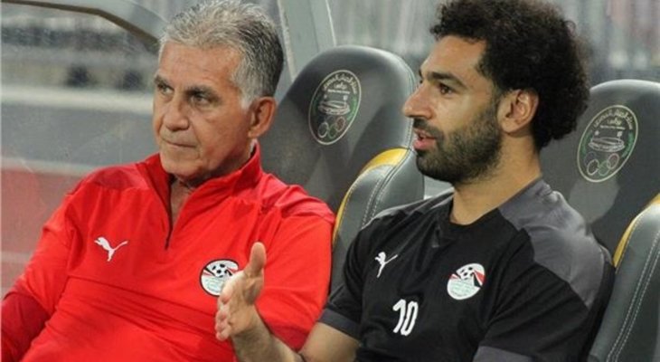 صلاح يدافع عن مدرب مصر بعد تعرضه لاعتداء من لاعب انغولا
