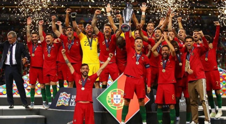 حزيران: اسبانيا تحرز لقب امم اوروبا تحت21  ليفربول يتوج اوروبياً والبرتغال بطلة كأس الأمم الأوروبية