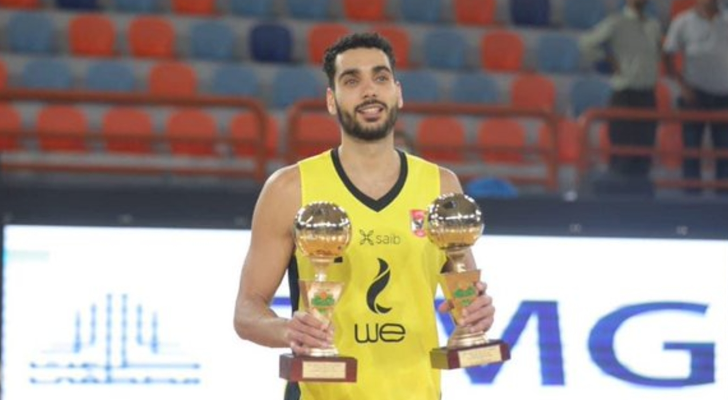 البطولة العربية لكرة السلة: ايهاب امين ينال جائزة افضل لاعب