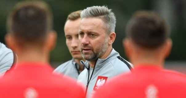 مدرّب منتخب بولندا : اللعب أمام منتخب إيطاليا أمر مثير للإهتمام