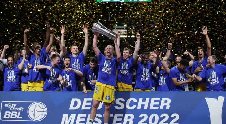 البا برلين بطل الدوري الالماني لكرة السلة