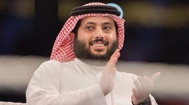 آل الشيخ يكافئ لاعبي الأهلي بعد التأهل الافريقي