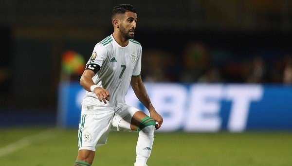 رياض محرز أفضل لاعب في مباراة الجزائر ونيجيريا