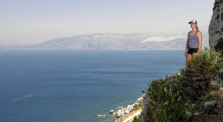 ريانان بطلة الغطس تستكشف الساحل اللبناني وتنفذ غطسات في شكا