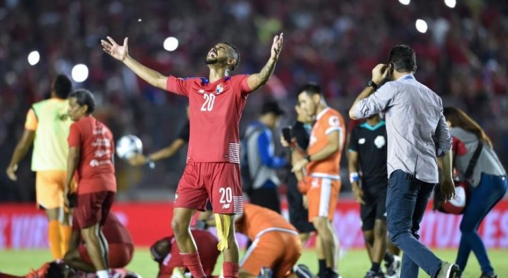 فيديو: بكاء لاعبي بنما بعد التأهل للمونديال