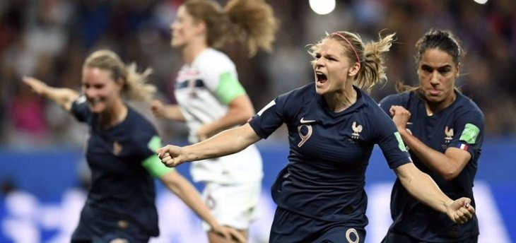 كريستيانسن: بإمكان المنتخب الفرنسي الفوز بكأس العالم