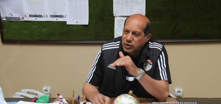 المدرب المصري علاء نبيل قد يعتزل نهائياً