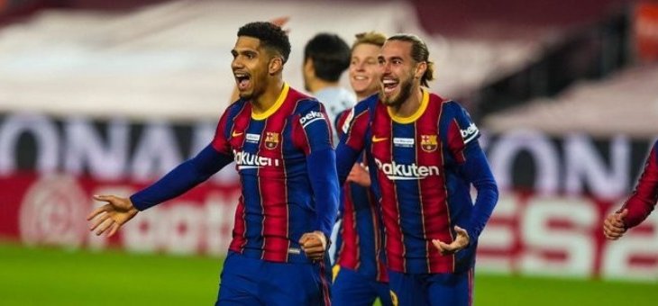 السبورت تكشف عن تقييم اداء لاعبي برشلونة امام فالنسيا